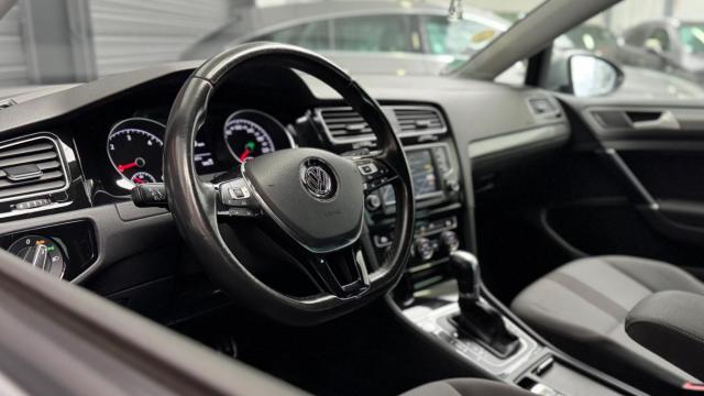 Volkswagen Golf image 3