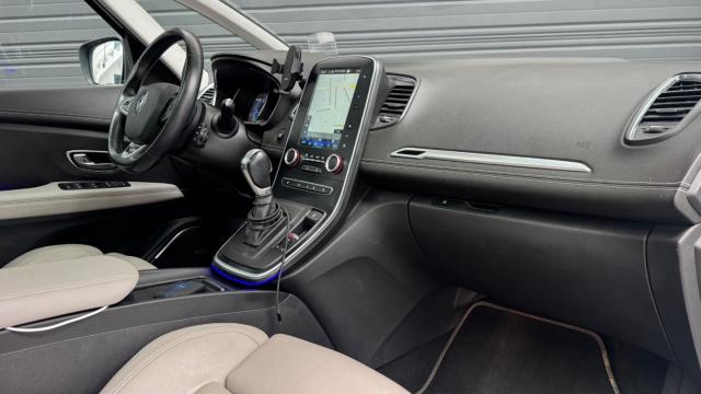 Renault Scénic image 1