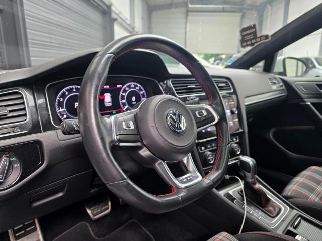 Volkswagen Golf image 2