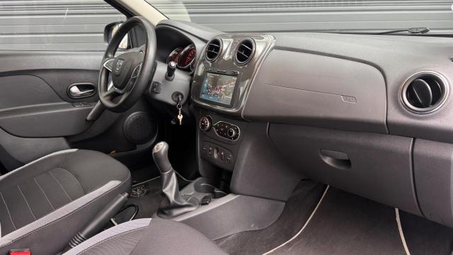 Dacia Logan image 7
