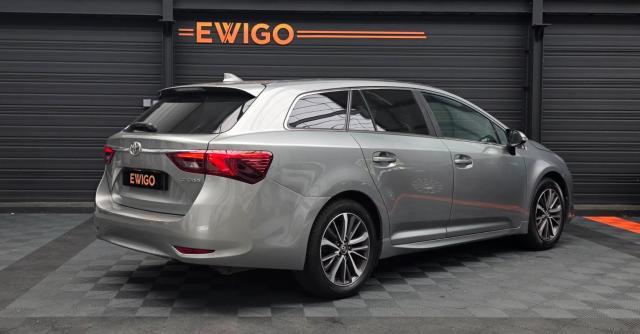 Toyota Avensis image 8