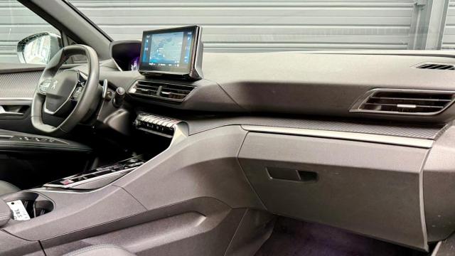 Peugeot 5008 image 8