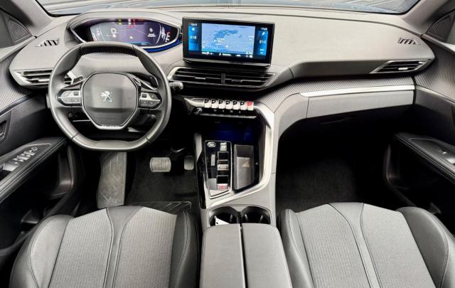 Peugeot 5008 image 4