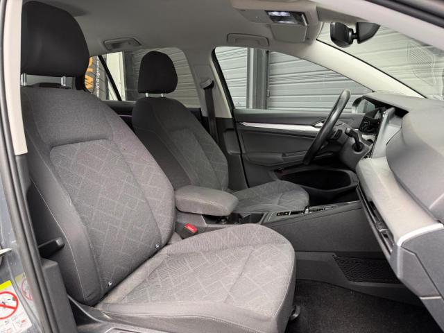 Volkswagen Golf image 8