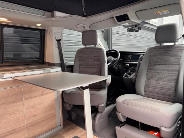 Volkswagen California image 8