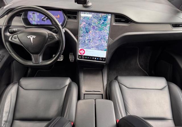 Tesla Model X image 6