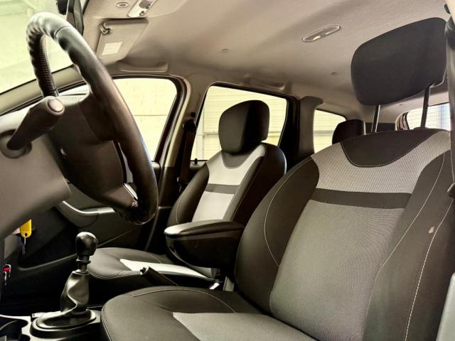 Dacia Duster image 5