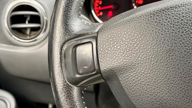 Dacia Duster image 8