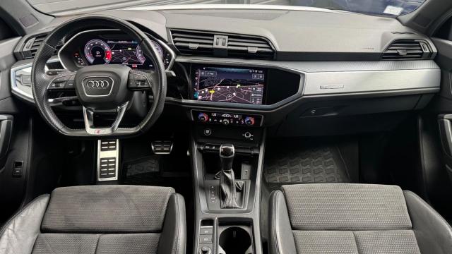 Audi Q3 image 8