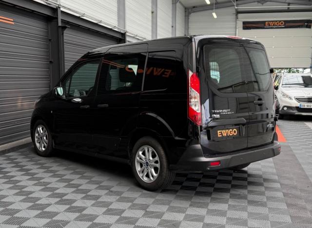 Ford Transit Connect image 9