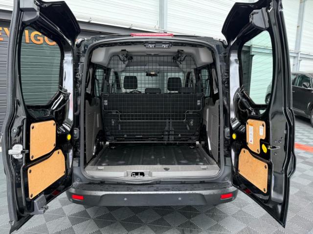 Ford Transit Connect image 2