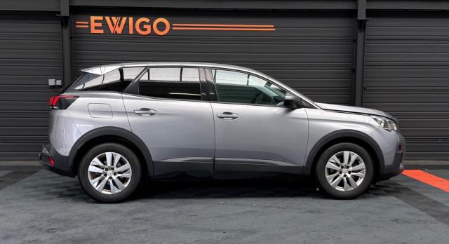 Peugeot 3008 image 2