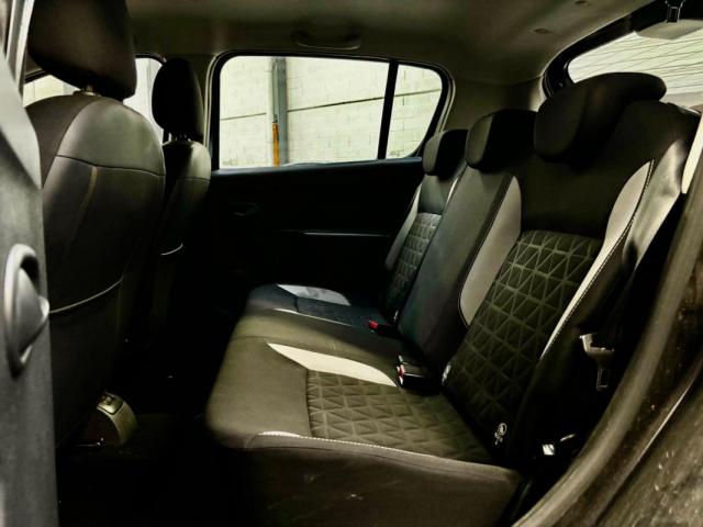 Dacia Sandero image 8