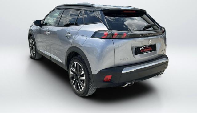 Peugeot 2008 image 8