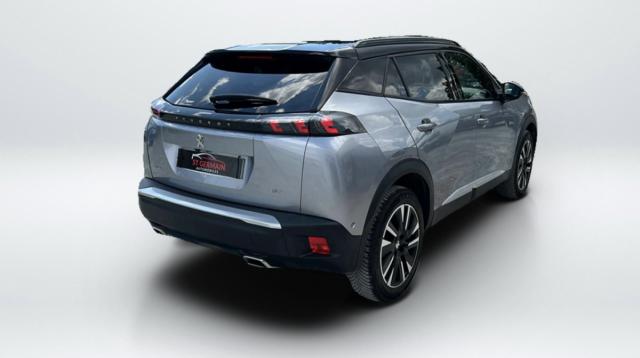 Peugeot 2008 image 2