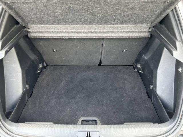 Peugeot 2008 image 3