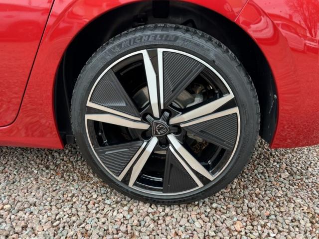Peugeot 308 image 3