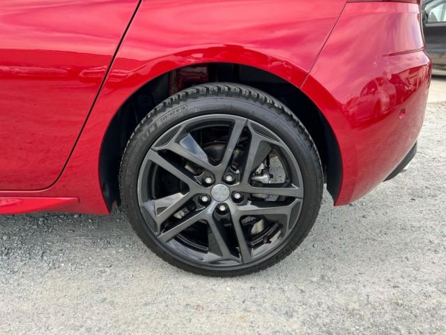 Peugeot 308 image 8