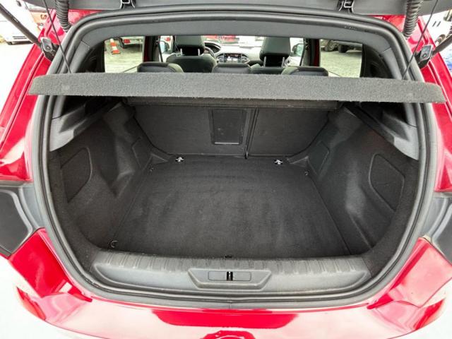 Peugeot 308 image 6