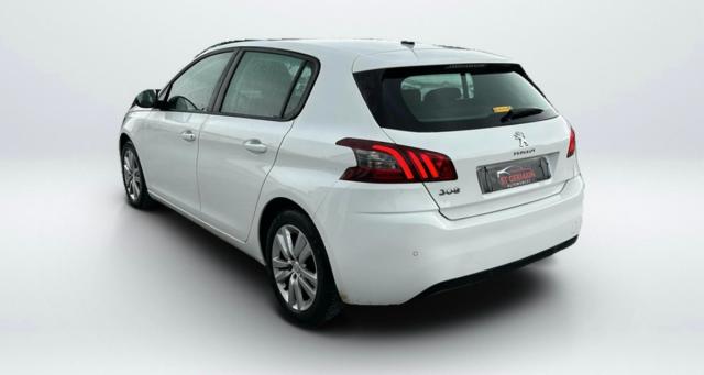 Peugeot 308 image 9