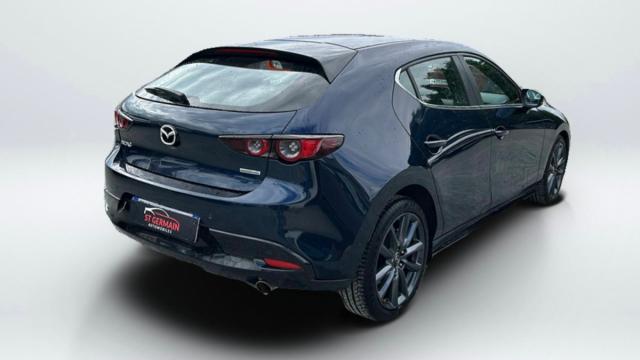 Mazda 3 image 1