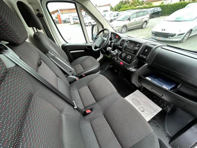 Peugeot Boxer image 6