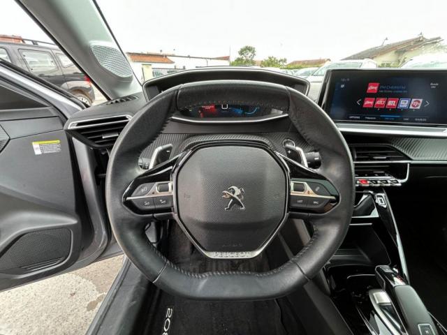 Peugeot 208 image 4
