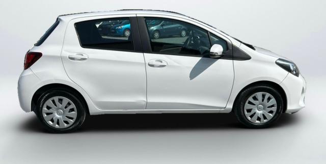 Toyota Yaris image 3