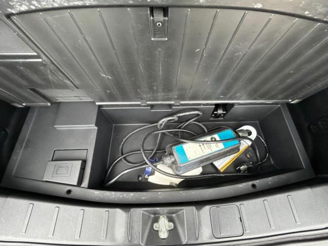 Mitsubishi Outlander Phev image 1