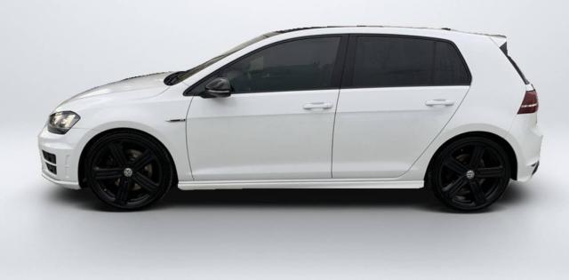 Volkswagen Golf image 8