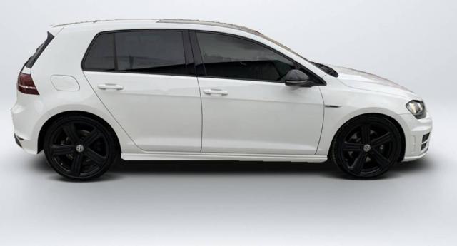 Volkswagen Golf image 2