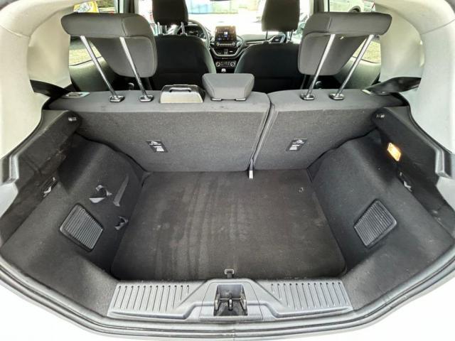 Ford Fiesta image 2