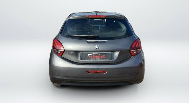 Peugeot 208 image 9