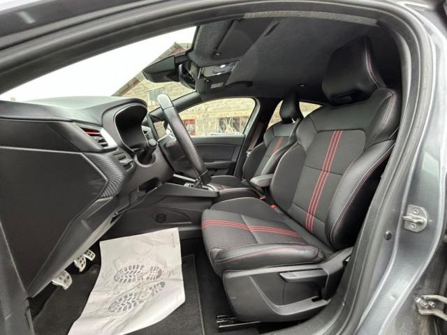 Renault Clio image 2