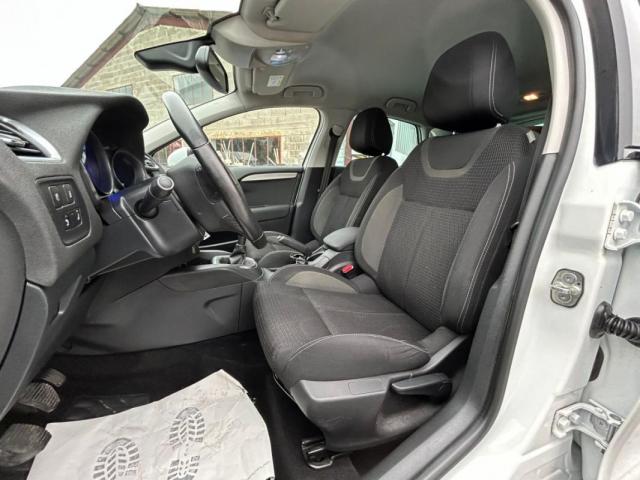 Citroen C4 image 7