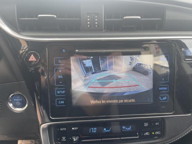 Toyota Auris image 3