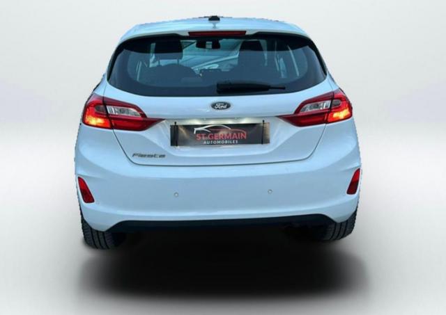 Ford Fiesta image 2