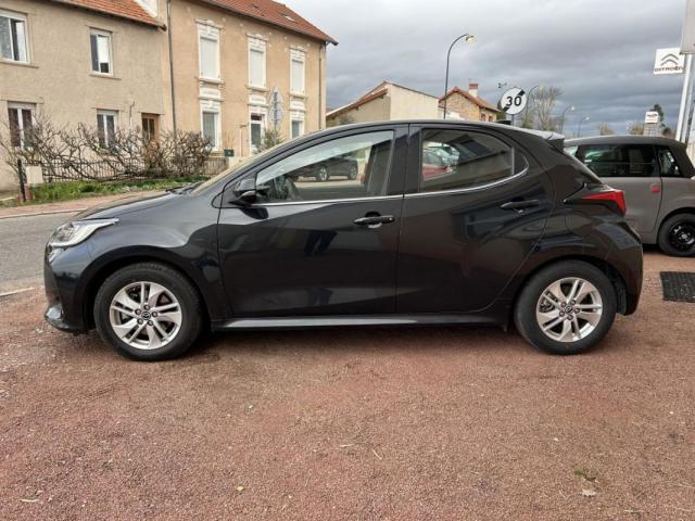 Mazda 2 image 1
