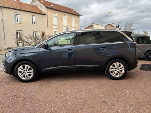 Peugeot 5008 image 6