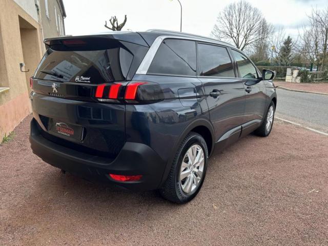 Peugeot 5008 image 4