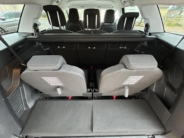 Peugeot 5008 image 7