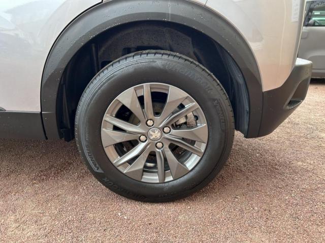 Peugeot 2008 image 5