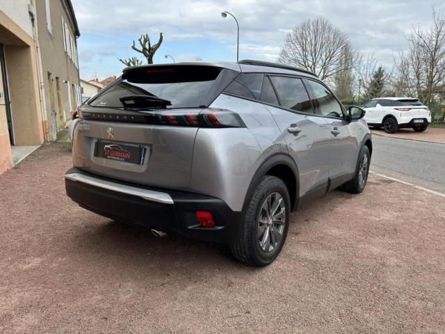 Peugeot 2008 image 8