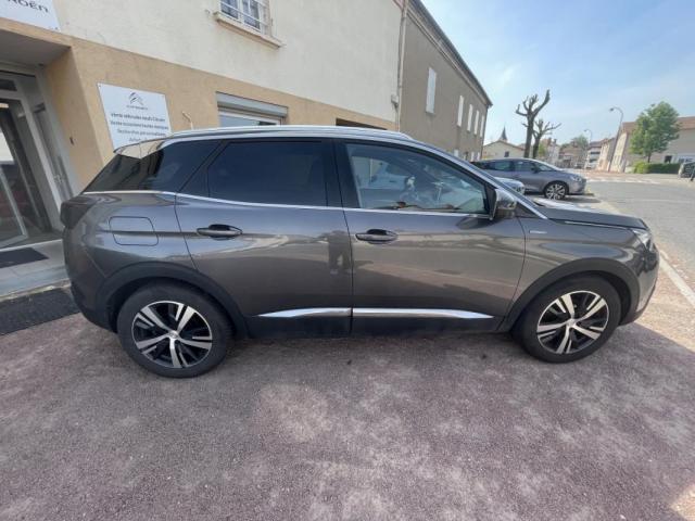 Peugeot 3008 image 3