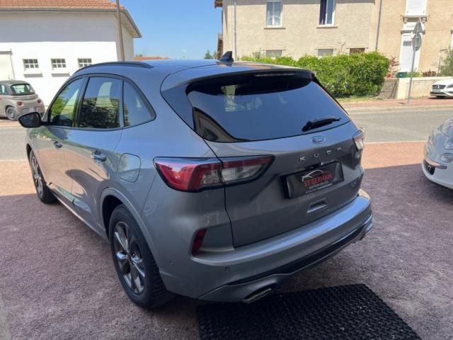 Ford Kuga image 5