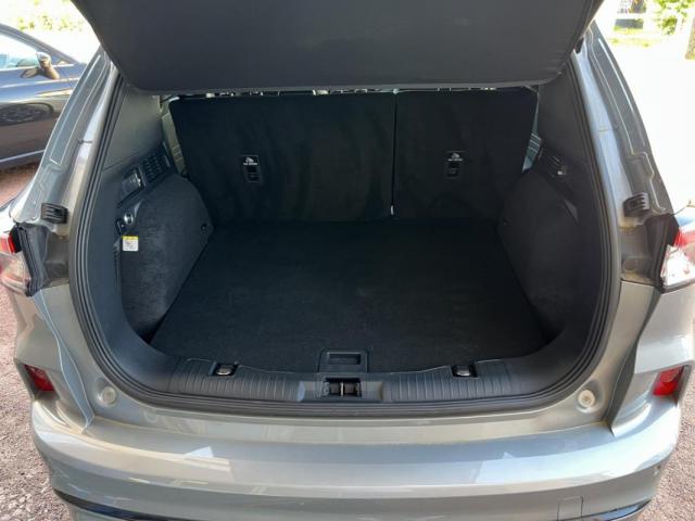Ford Kuga image 7
