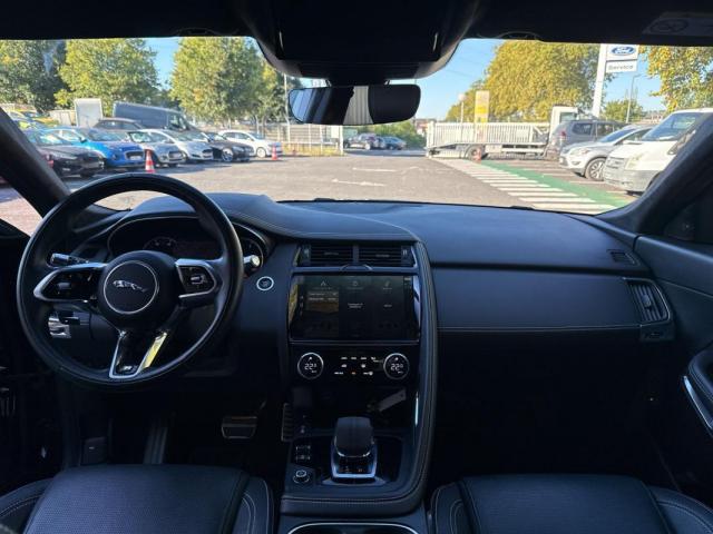 Jaguar E-Pace image 6