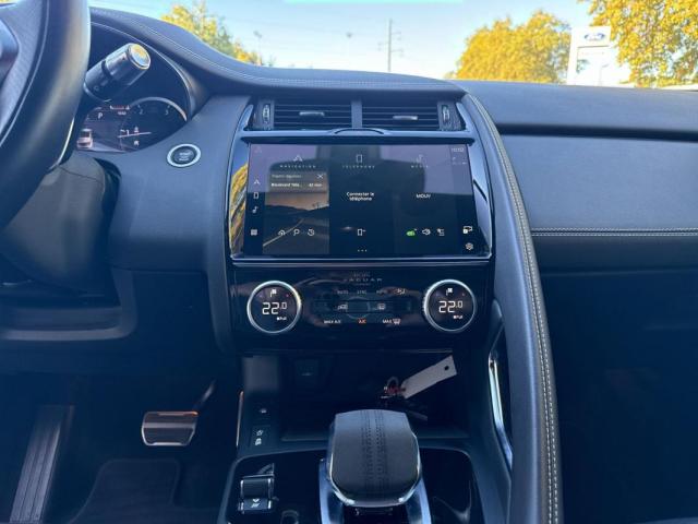 Jaguar E-Pace image 3