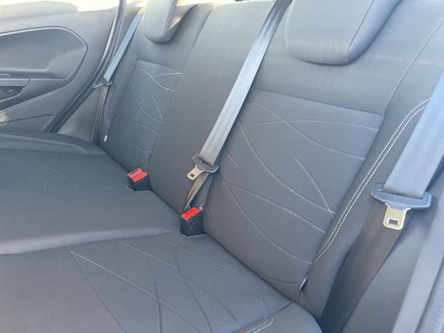 Ford Fiesta image 4