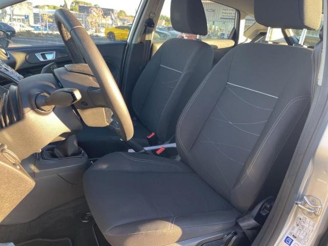 Ford Fiesta image 5